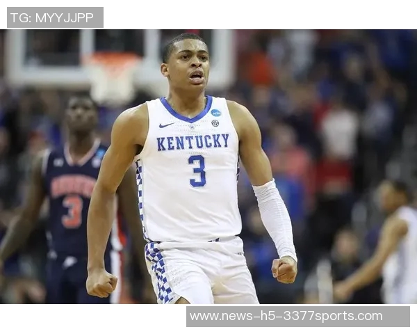 凯尔登约翰逊盛赞卡斯尔在关键时刻的表现为球队带来骄傲与信心