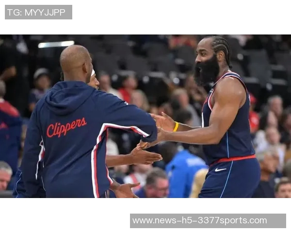 哈登谈保罗离队决策称管理层认为这是最优选择