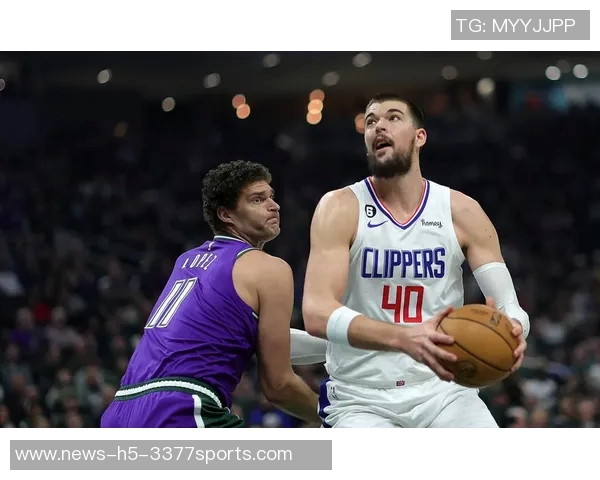 泰森第三节狂砍16分助力球队逆转全场贡献24分6篮板2盖帽成胜利关键